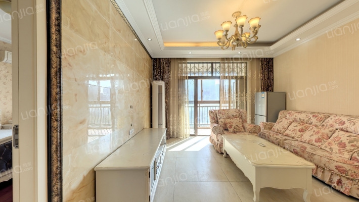 鼎盛华城二手房实景图