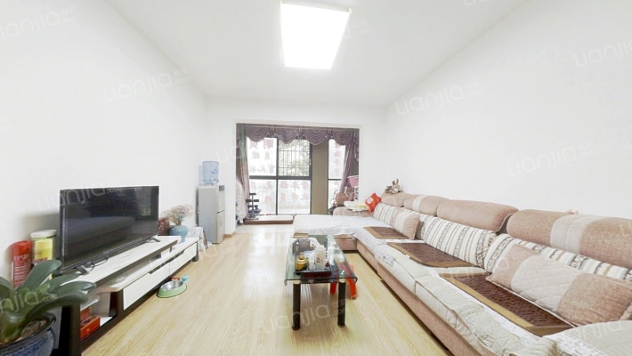 新碧园二手房实景图