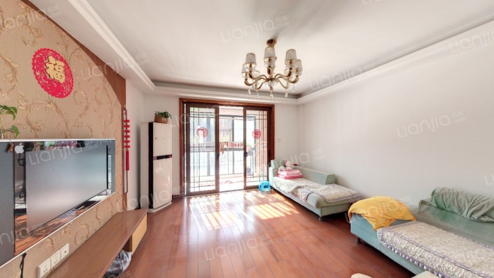 润景美邻苑二手房实景图