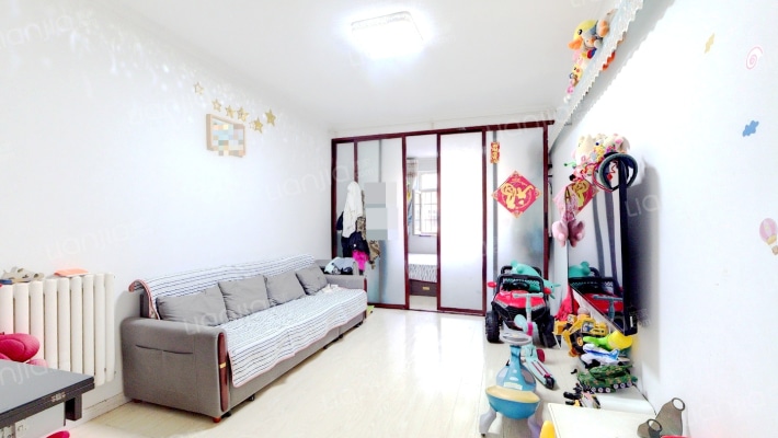 前海花园二手房实景图