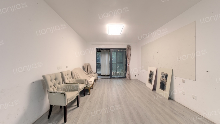 永威枫香庭东院二手房实景图