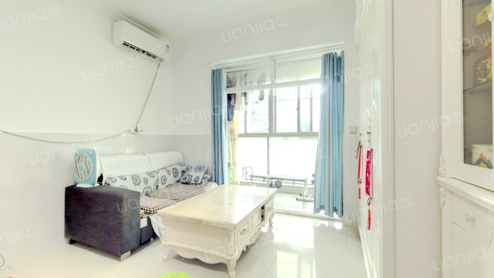 美林雅苑二手房实景图