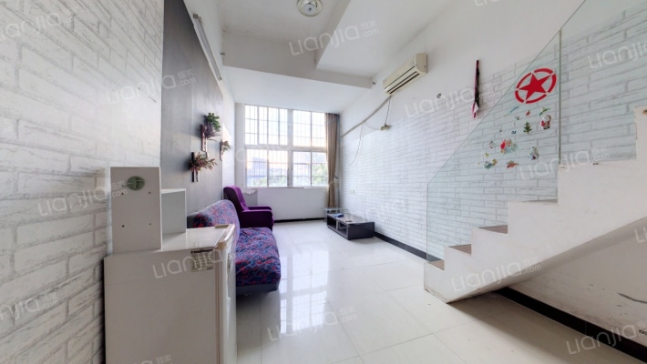 荣盛商汇二手房实景图