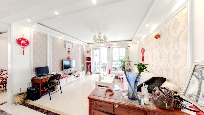 湛园海德公园二手房实景图