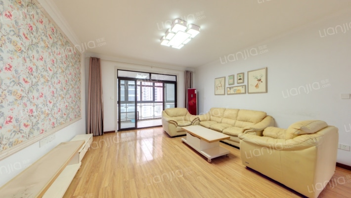 世纪庭苑二手房实景图