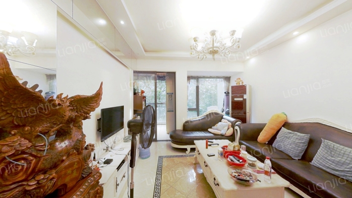 两代一家二手房实景图