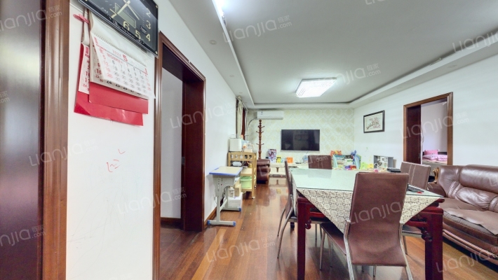 香山新村东北街坊二手房实景图