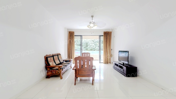 东华嘉苑一期二手房实景图