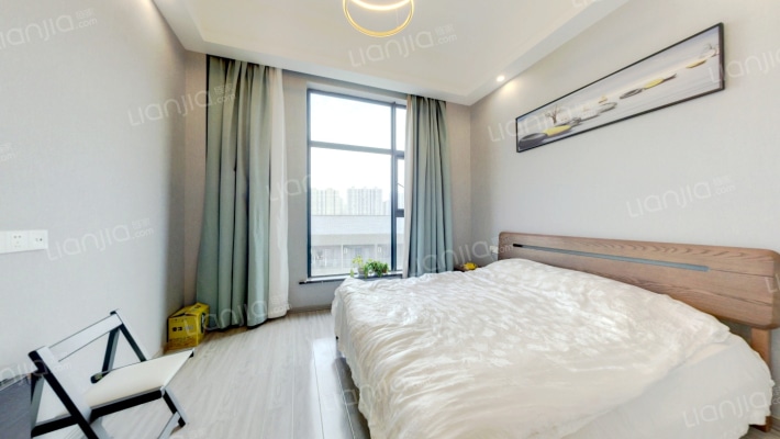 龙栖湾大厦二手房实景图