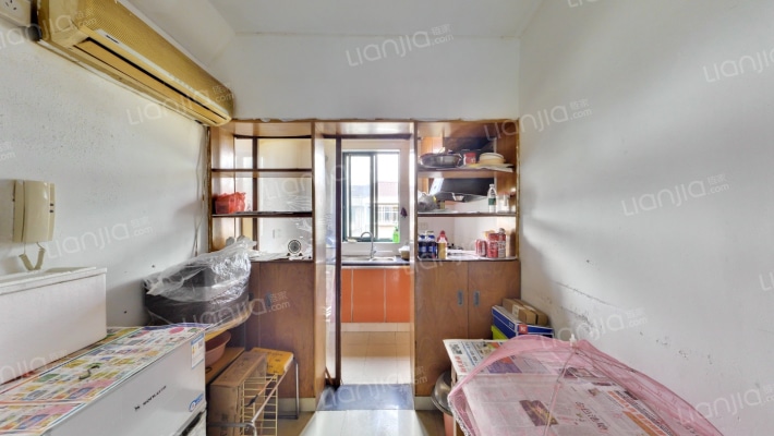 鸿宝二村二手房实景图