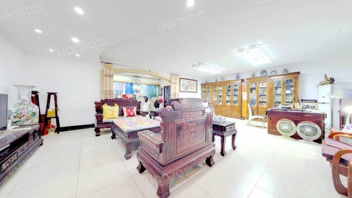 东胜街16号二手房实景图