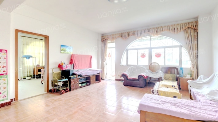 粮所背二手房实景图