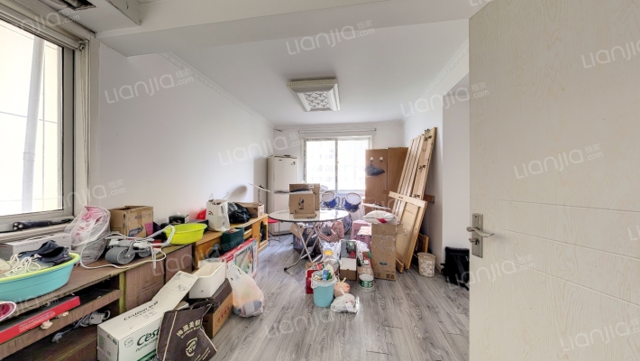 华庭南园二手房实景图