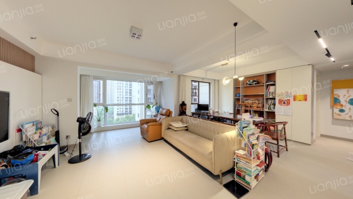 卓越浅水湾二期二手房实景图