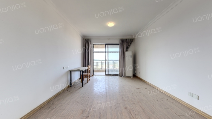 碧桂园生态城依云二手房实景图