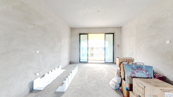 半岛八期二手房实景图