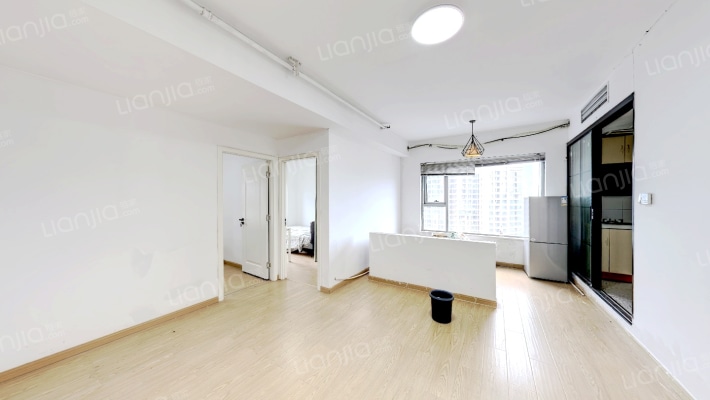 东怡外国二手房实景图