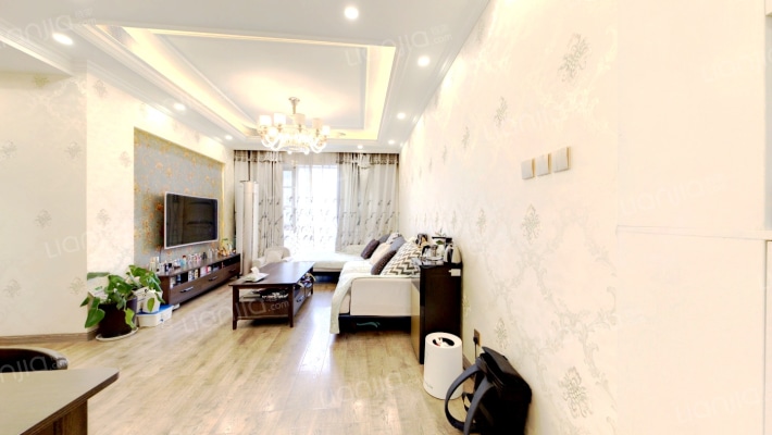 蓝光金双楠二期二手房实景图