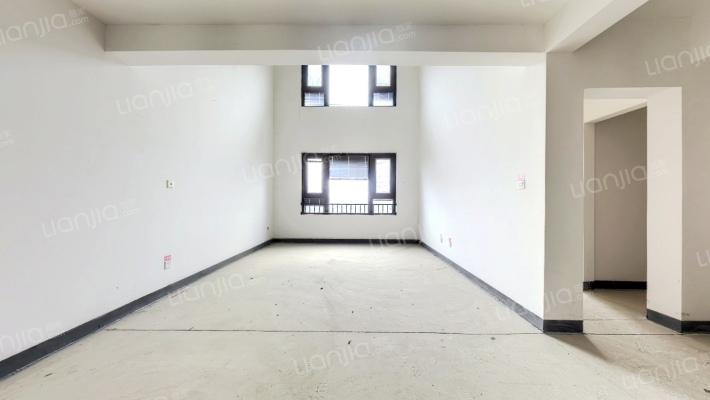 金科博翠名邸二手房实景图