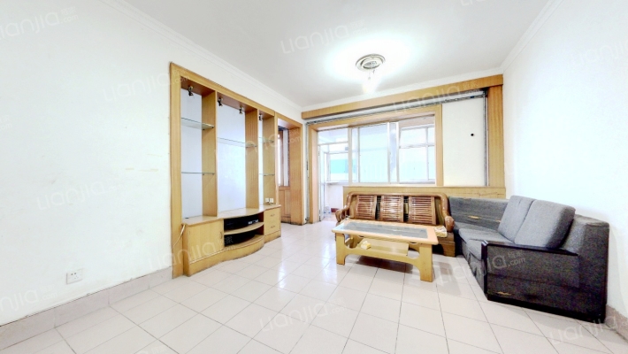 三里庄5号院二手房实景图