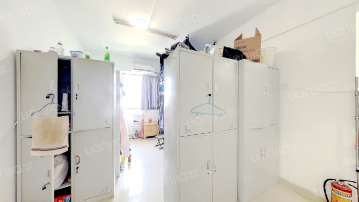 广信晖景大厦二手房实景图