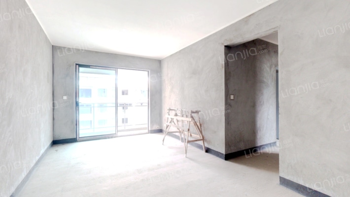 金沙玖悦二手房实景图