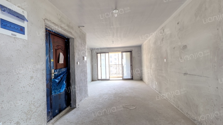 中交荣域D区二手房实景图