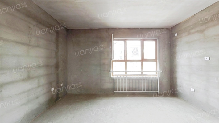 泽丰名苑二手房实景图