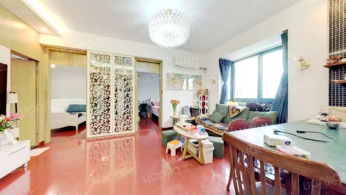 东立国际二手房实景图