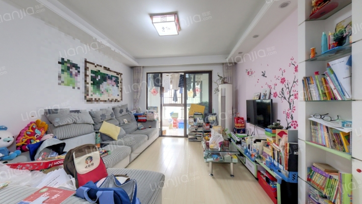 旭辉中央宫园二手房实景图