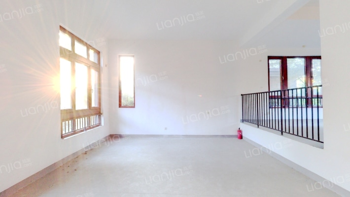 堤园二手房实景图