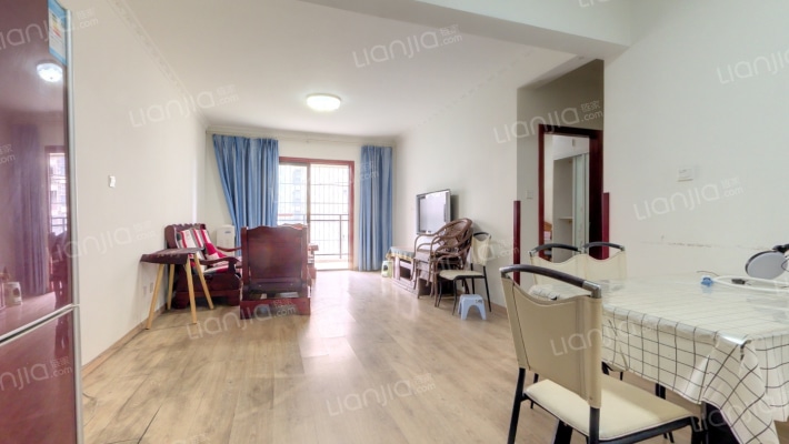 桂湖名城一期二手房实景图