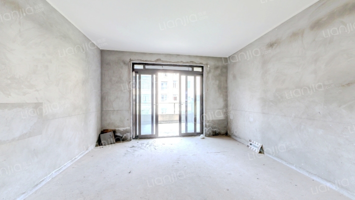 恒大香山华府二期二手房实景图