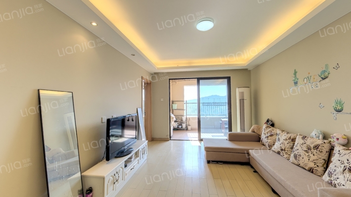 万科城二期二手房实景图