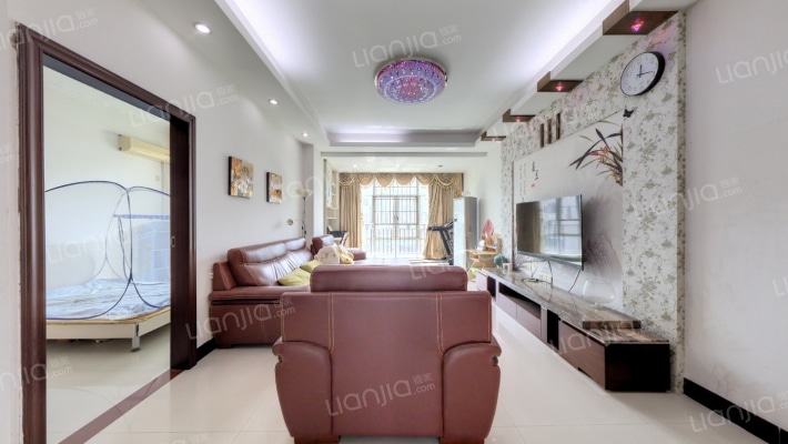 银雅轩二手房实景图