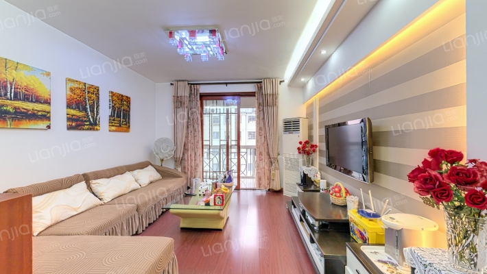 卫东花园二期二手房实景图