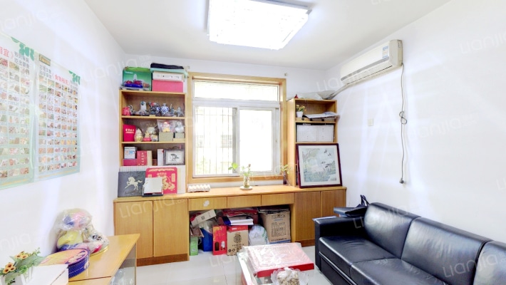 市建三公司小区二手房实景图