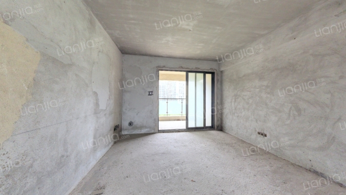 凤雅颂花园二手房实景图