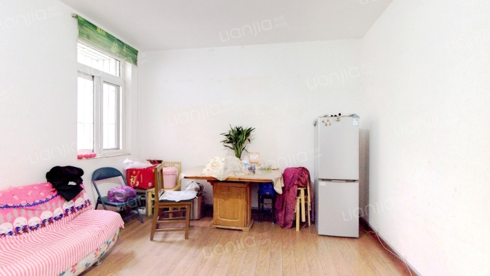 八里岗小区二手房实景图