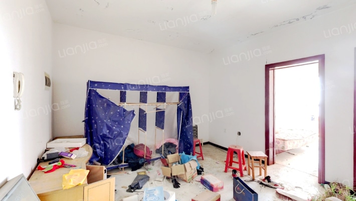 沈铁盛华庭二手房实景图