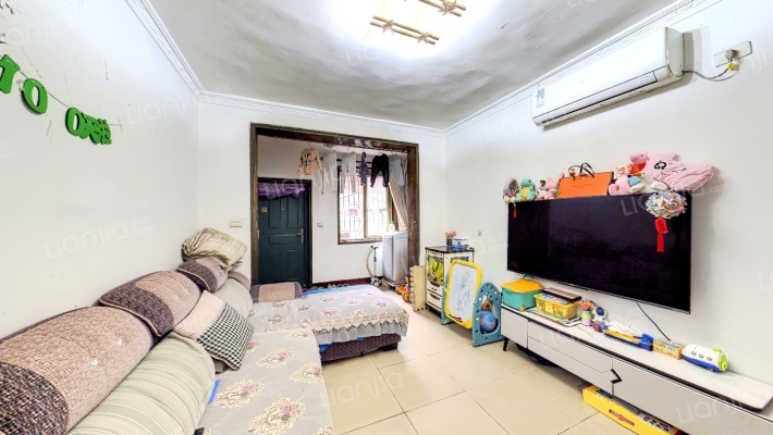 新德村二手房实景图