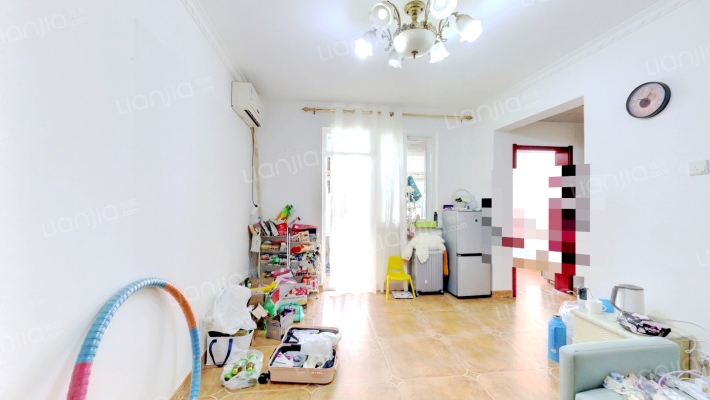 东风小区二手房实景图