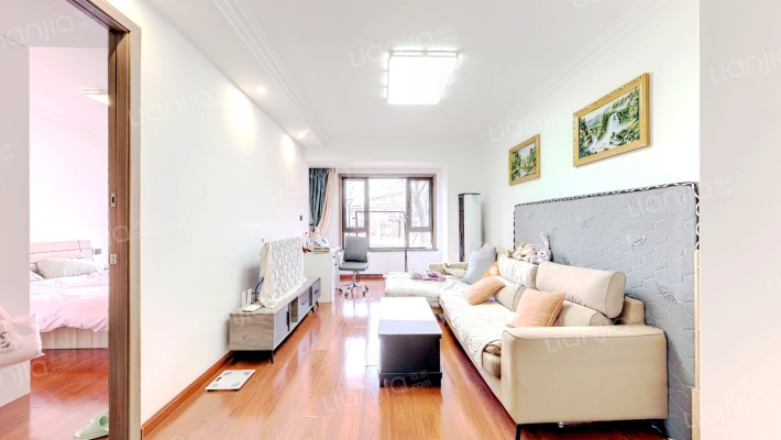 悦丽海湾四期二手房实景图