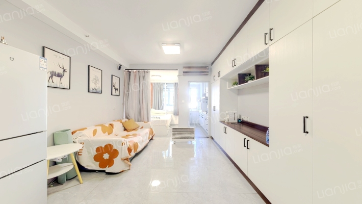 世纪中心二手房实景图