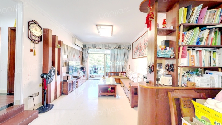 保利世纪绿洲一期二手房实景图