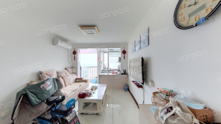 翡翠城东区二手房实景图