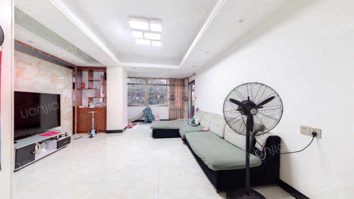 新华镇桂花楼二手房实景图