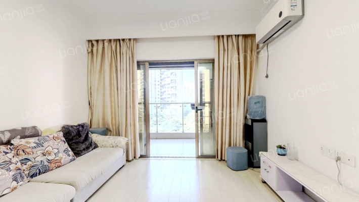 星河传说迪纳公寓二手房实景图