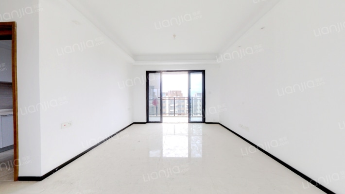 龙光玖龙湾二手房实景图