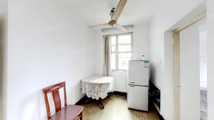 无锡县供销总社家舍二手房实景图